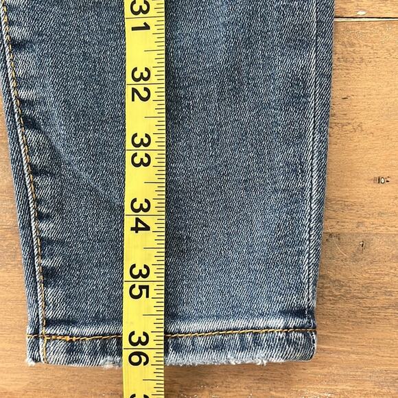 Good American Good Legs Crop Denim Jeans Size 26 NWT - Picture 9 of 11